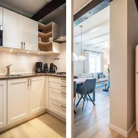 Modern In With Terrace *